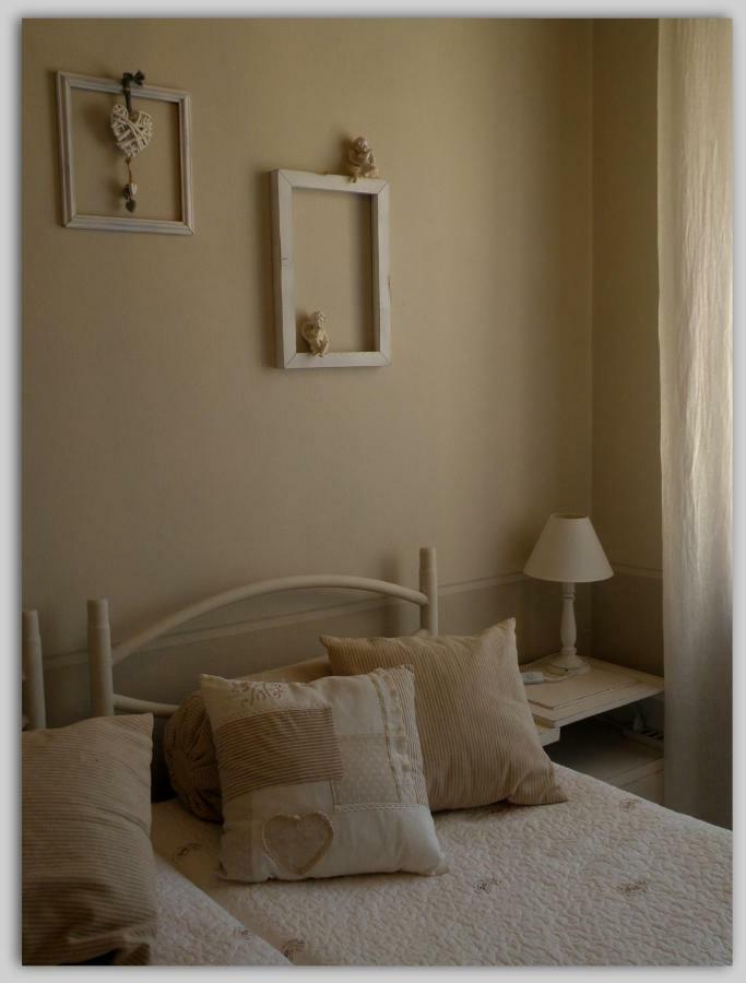 Cascina Luvot Bed & Breakfast Melazzo Exterior photo
